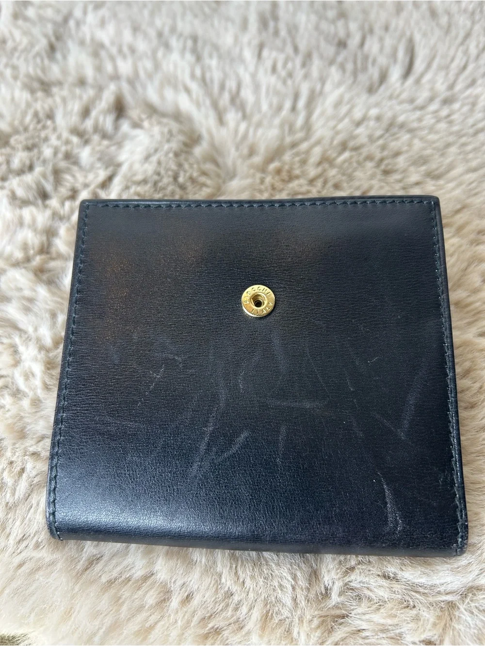 Gucci Black Leather Mini Wallet with Gold Logo and Hardware - Picture 5 of 12